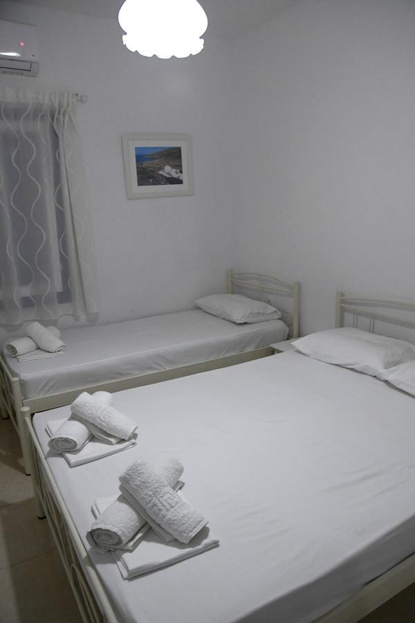 Mare Blue Ios Hotel ภายนอก รูปภาพ